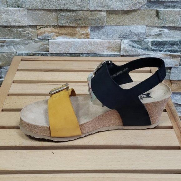 Mephisto Lissandra Women's Platform Dress Sandal - Picture 10 of 14